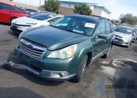 2010 Subaru Outback 3.6R Premium z USA, uszkodzony, nr VIN 4S4BRDGC2A2373516